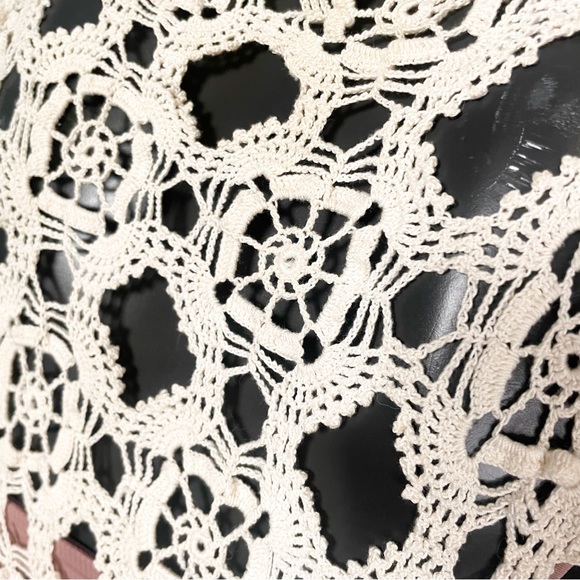 Handmade crochet tunic top by Lower Bottoms Clothing - Picture 6 of 8